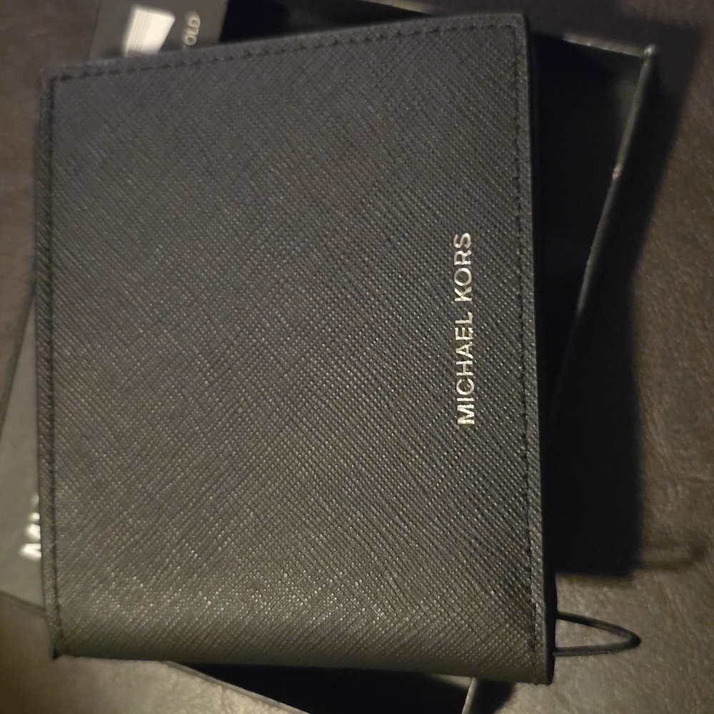 Michael Kors NWT Mens Black Leather Andy Wallet - Picture 2 of 6
